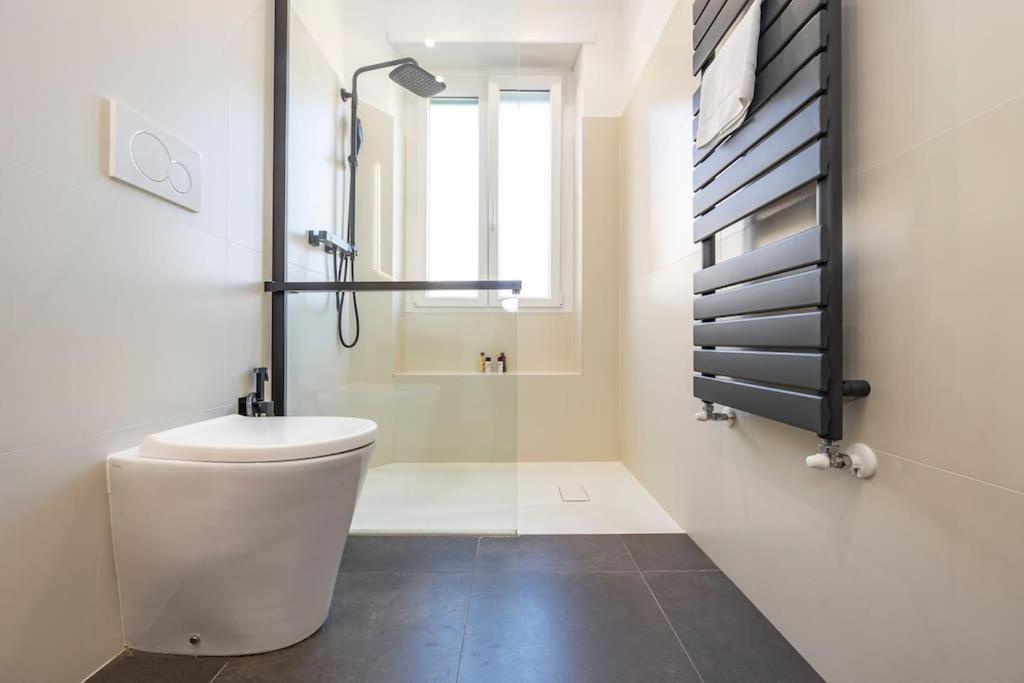 Stylish Apartment Rome Air Conditionig Wifi Tv 50 Metro 4 Minutes Away Luaran gambar